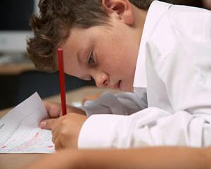 Ministrul Educatiei: Evaluarile de la clasele a II-a, a IV-a si a VI-a se organizeaza si anul acesta