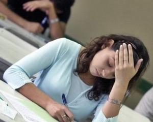 Programa scolara s-a modificat complet pentru Evaluarea Nationala 2015: calendarul examenelor pentru clasa a VIII-a