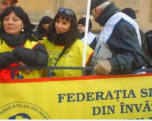 De ce s-ar putea bloca anul scolar 2013-2014