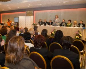350 de elevi si profesori romani premiati la Iasi, in cadrul Galei Excelentei in Educatie