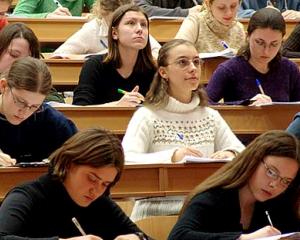 ANOSR reclama taxele mari ale universitatilor: unde sunt cele mai mari diferente