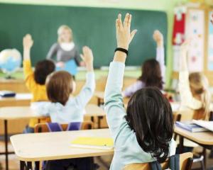 Dezbatere publica la Ministerul Educatiei, pe tema calitatii in invatamantul preuniversitar