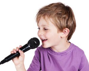 Karaoke, o metoda inovatoare de invatare a limbii engleze pentru copii