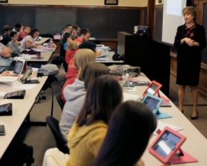 Asociatiile de parinti NU sunt de acord cu introducerea lectiilor digitale in scoli: cum pot fi afectati elevii