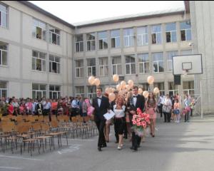 Doua licee vor functiona in aceeasi cladire, pentru eficientizarea cheltuielilor