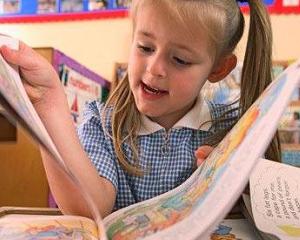 Incepe licitatia pentru manualele scolare de clasa a III-a