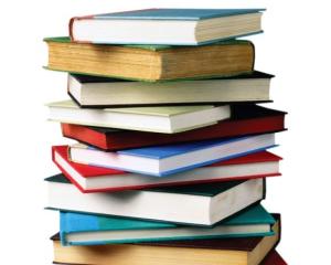 Elevii vor primi manuale noi. Ministrul Educatiei a aprobat retiparirea vechilor manuale scolare