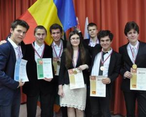 Rezultate Olimpiada Internationala de Limba Rusa: olimpicii romani au castigat 21 de premii