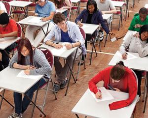 Evaluare Nationala 2014: cele mai amuzante perle la limba romana