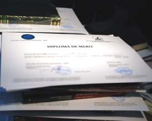 Premii mai mari pentru elevii olimpici in 2014. Cand are loc ceremonia de premiere