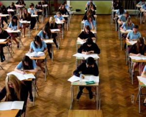 Cum poti scapa de o proba la Bac