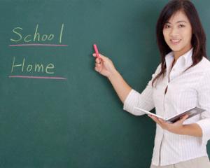 Pregatirea pentru examenul  Cambridge English incepe cu profesorul