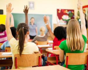 Noul plan cadru pentru gimnaziu, criticat dur de Coalitia pentru Educatie