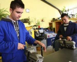 Scoala de meserii din Germania asigura locuri de munca pentru elevii romani