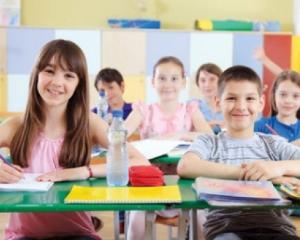 Tot mai multi parinti prefera invatamantul privat pentru copiii lor: topul scolilor private din Capitala