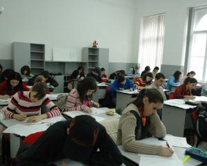 Situatie dramatica in invatamant in judetul Tulcea. Scolile sunt nevoite sa functioneze cu clase in sistem simultan