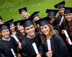 Studentii NU mai vor rectori parlamentari