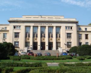 Studentii Universitatii din Bucuresti au organizat un protest in care cer demisia Presedintelui Senatului