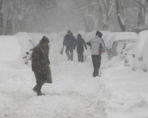 Ce scoli si gradinite din tara raman inchise si marti, din cauza viscolului